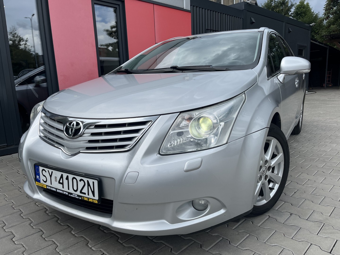 Toyota Avensis III BARDZO ZADBANA, SUPER STAN TECHNICZNY, KRAJOWA, XENONY