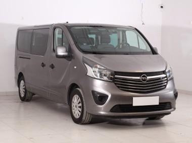 Opel Vivaro , L2H1, 9 Miejsc-1