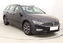 Volkswagen Passat B8 , Salon Polska, 1. Właściciel, VAT 23%, Navi, Klimatronic,