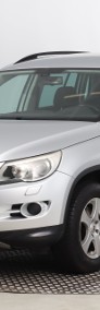 Volkswagen Tiguan , Navi, Xenon, Bi-Xenon, Klimatronic, Parktronic-3