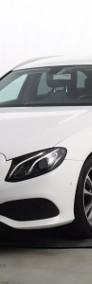 Mercedes-Benz Klasa E W213 , Serwis ASO, Automat, Skóra, Navi, Klimatronic, Tempomat,-3