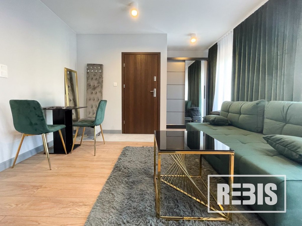 ENG| ul. Klimeckiego, kawalerka, 21 m², balkon – pohled 3
