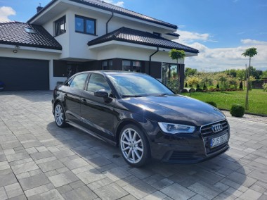 Audi A3 8v S-Line-1