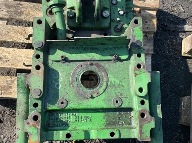 John Deere 7430 7530 Premium - obudowa tylnego WOM RE260112 R249491-1