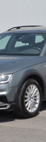 Audi A4 B9 , Serwis ASO, 190 KM, Automat, VAT 23%, Xenon, Bi-Xenon,-3
