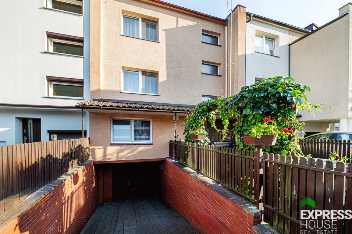 Potencjał mieszkalny i inwestycyjny - 250 m², Rawickawielkopolskie