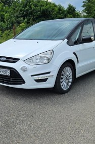 Ford S-MAX II-2