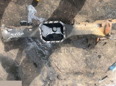 JCB 531-70 - Obudowa Mostu 589/M6926-1