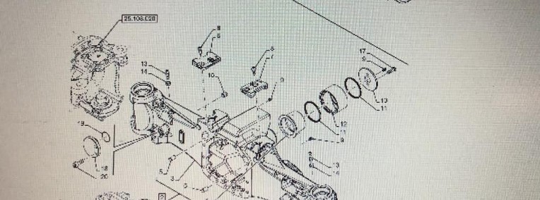 CASE OPTUM 270 PRZEDNIA OŚ-OBUDOWA MOSTU-1