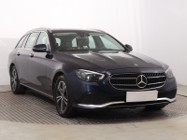 Mercedes-Benz Klasa E , Salon Polska, 1. Właściciel, 194 KM, Automat, VAT 23%,