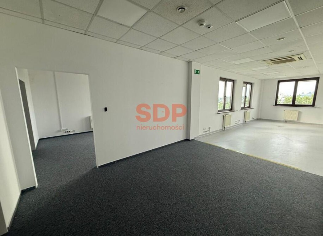 Lokal biurowy | 322,28 m² | Świetnie skomunikowane Okęcie - Widok 4