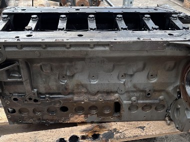 Fendt 700 800 SCR Deutz TCD 6.1 L6 Blok Słupek Obudowa CZĘŚCI 04508501R GP3404332-1