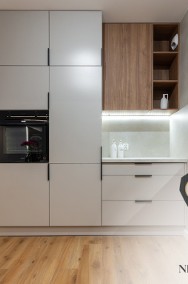 <p>Święta trójca</p>-2