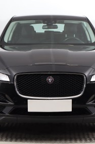 Jaguar F-Pace , Serwis ASO, 180 KM, Automat, Skóra, Navi, Xenon, Bi-Xenon,-2