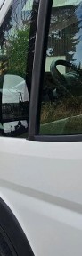 2.0 diesel 130KM 2018r furgon (blaszak)-4