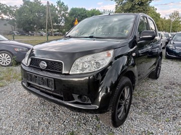SUV 1,6 16V BENZ R4 110PS MPI 4x4 5D KLIMA PODLPG IWLAS TOYOTA