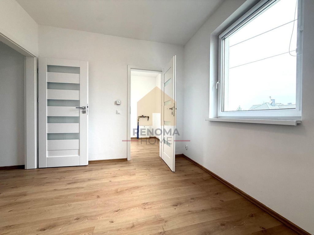 2 poziomy | 100 m² | miejsce postojowe w cenie - Więcej