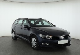 Volkswagen Passat B8 , Salon Polska, Serwis ASO, Klimatronic, Parktronic