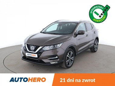 Nissan Qashqai II navi panorama grzane fotele kamera Bluetooth hak tempomat-1