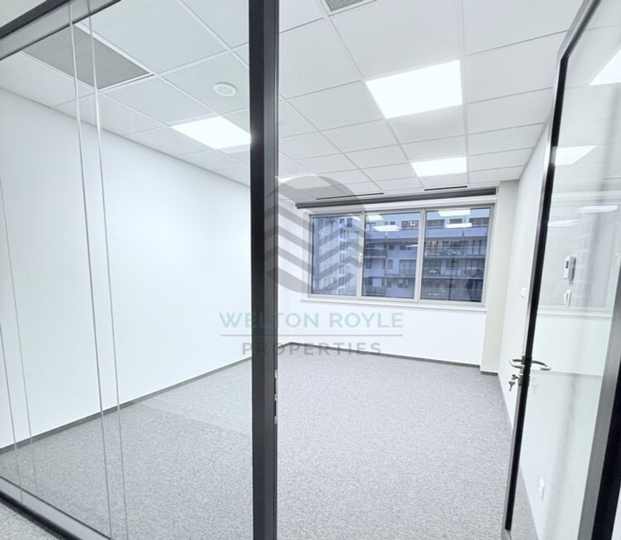 195 m² w nowoczesnym biurowcu na Woli - Mehr