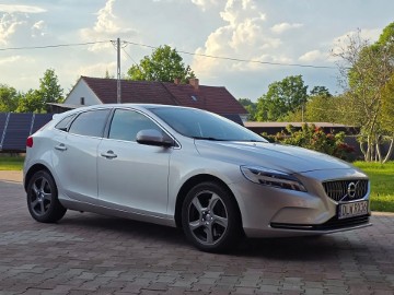D3 Geartronic Inscription 2.0 d 150KM 2017r