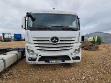 Mercedes-Benz actros-1