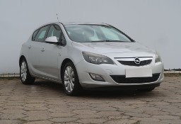 Opel Astra J , Klima, Tempomat, Parktronic,ALU