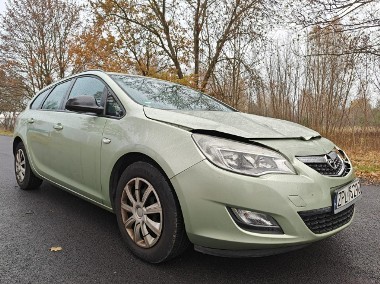 Opel Astra J-1