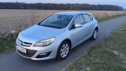 Opel Astra J Klimatronik, półskóra, Pakiet Zima