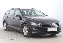 Volkswagen Passat B8 , Salon Polska, VAT 23%, Klimatronic, Tempomat, Parktronic