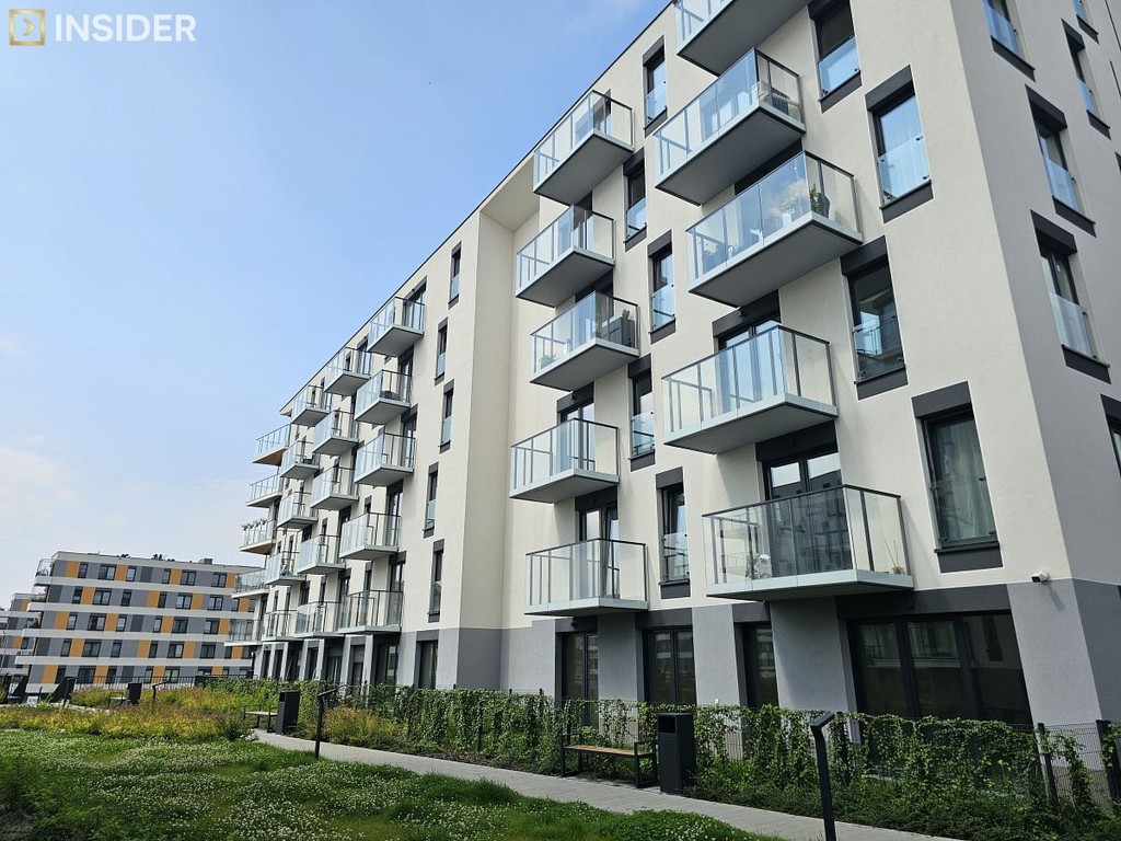 2 lub 3 pokoje + Balkon 11 m²! Narożne. Polecam - g - Widok 3