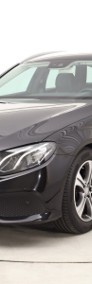 Mercedes-Benz Klasa E W213 , Automat, Skóra, Navi, Klimatronic, Tempomat, Parktronic,-3