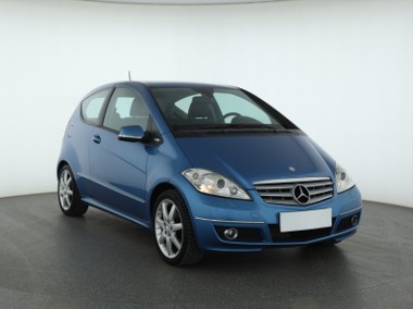 Mercedes-Benz Klasa A W169 , Xenon, Klima, Tempomat, Podgrzewane siedzienia,-1