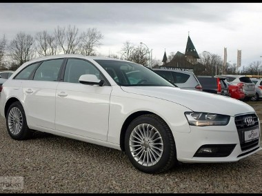 Audi A4 IV (B8) Quattro 2.0TDi 150KM* alu*Navi*-1