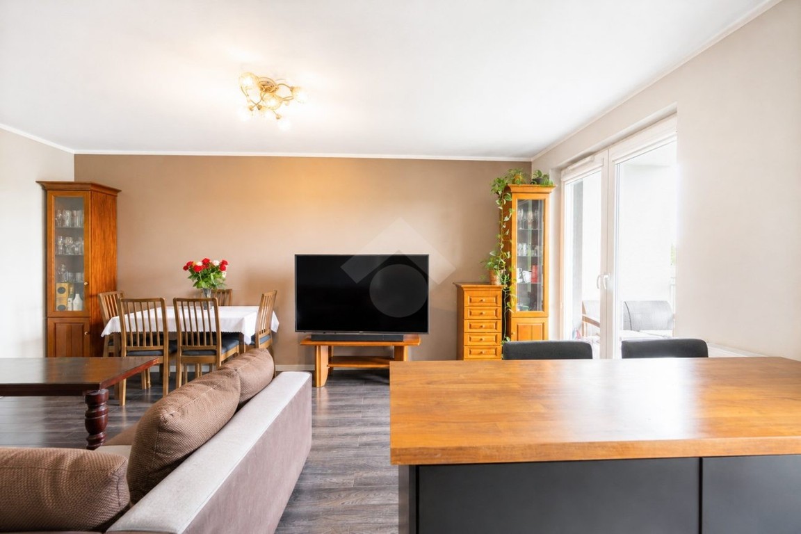 77 m² z widokiem na zieleń | Garaż | 2018 | Kurdwanów - Widok 6
