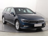 Volkswagen Passat B8 , Skóra, Navi, Klimatronic, Tempomat, Parktronic,