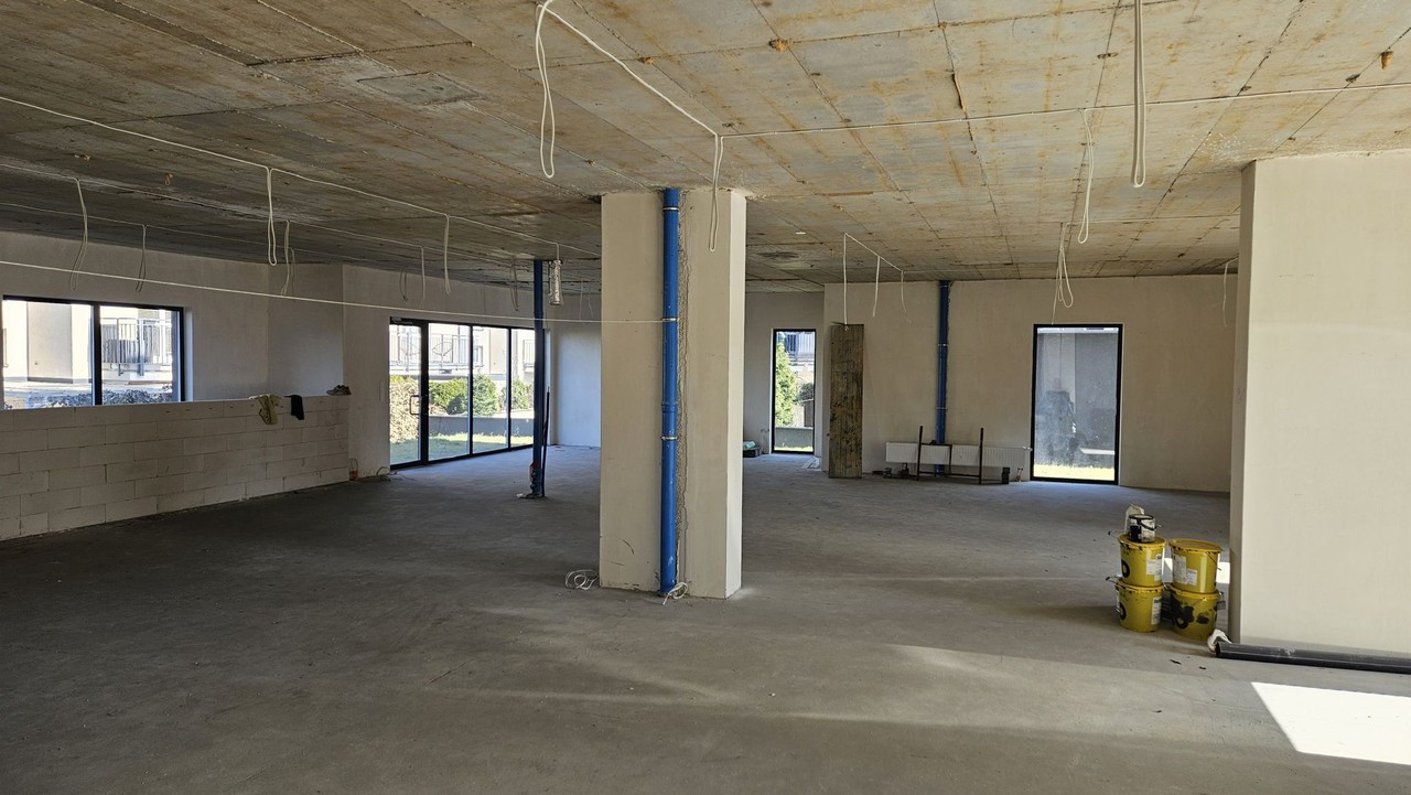Do wynajęcia lokal ponad 400 m² na parterze - 0 % prowizji - Widok 2