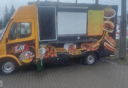 Mercedes-Benz 308 Food Truck kaczka