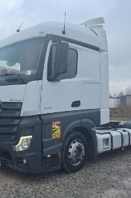 Mercedes-Benz Actros-2