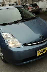 Toyota Prius II sprzedam ładną TOYOTE Prius z 2008r 1.5 HYBRYDA+benz 80KM udziela.G-2