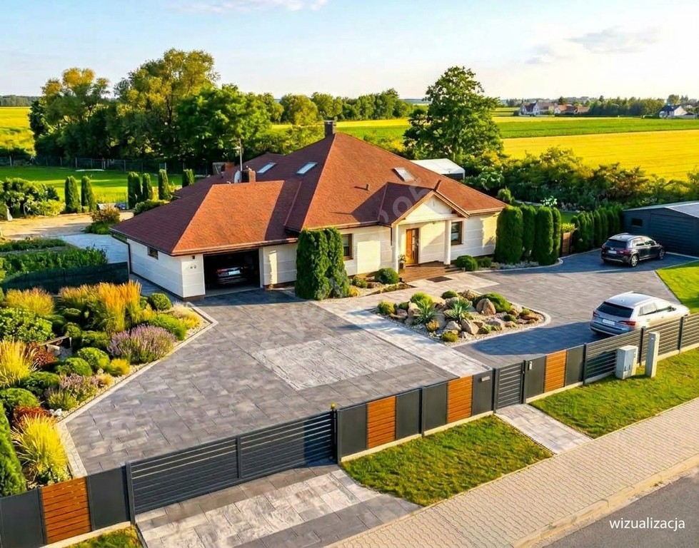 6-room house & single family of 236 m²