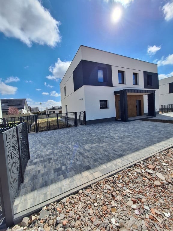 Dom na sprzedaż, 4 pokoje, 74 m², Buk