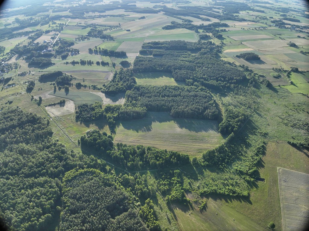 Na Sprzedaż: Wyjątkowy Kompleks Gruntów Rolnych – 16,08 ha (Chotum ) - Więcej