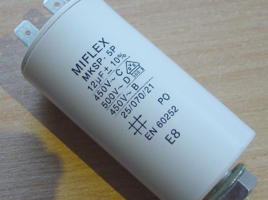 Kondensator rozruchowy 12µF MKSP-5P-1