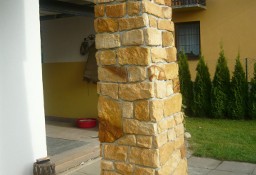 Ściana ściany elewacja domu z kamienia dekoracyjnego naturalnego