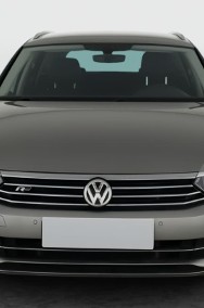 Volkswagen Passat B8 , Skóra, Navi, Klimatronic, Tempomat, Parktronic,-2