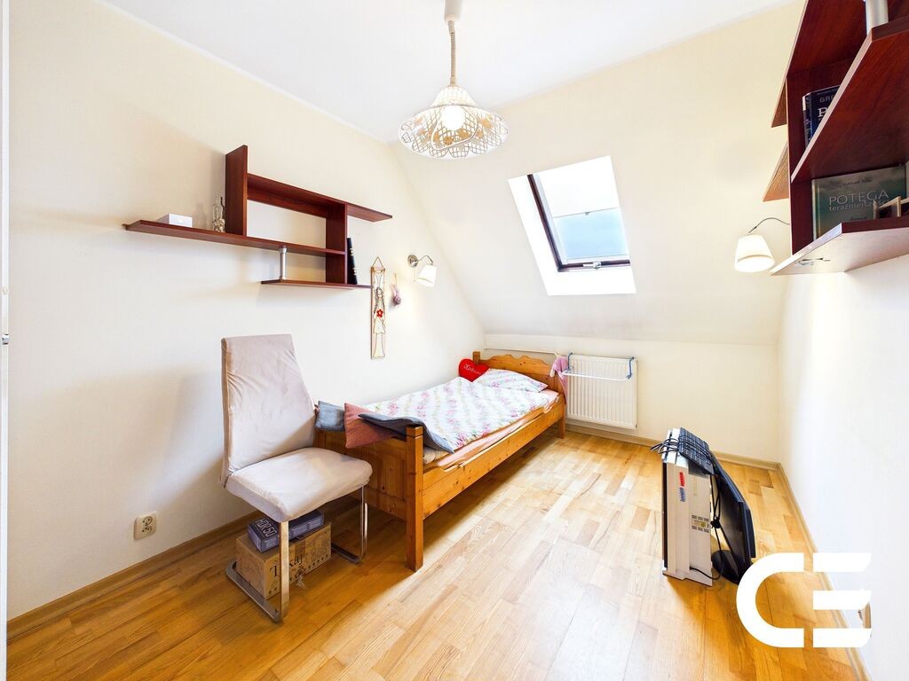 3 pokoje | balkon | piwnica | 64,2 M² | Wiejska - Więcej