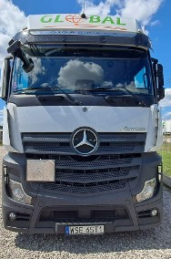 Mercedes-Benz Actros-2