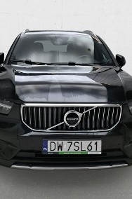 Volvo XC40-2
