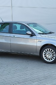 Alfa Romeo 147 1.6 Benzyna, 105KM, Tempomat, Klimatyzacja, Super Stan, AUTO DEAL Pi-2